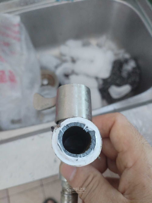 合金水暖與不銹鋼外觀相似，消費者選購需警惕